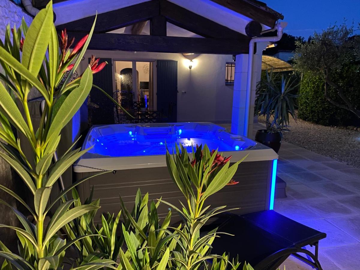 Mas Beau Soleil & Spa Cottages De Charme Avec Jacuzzi&Jardin Prives Saint-Remy-de-Provence Bagian luar foto