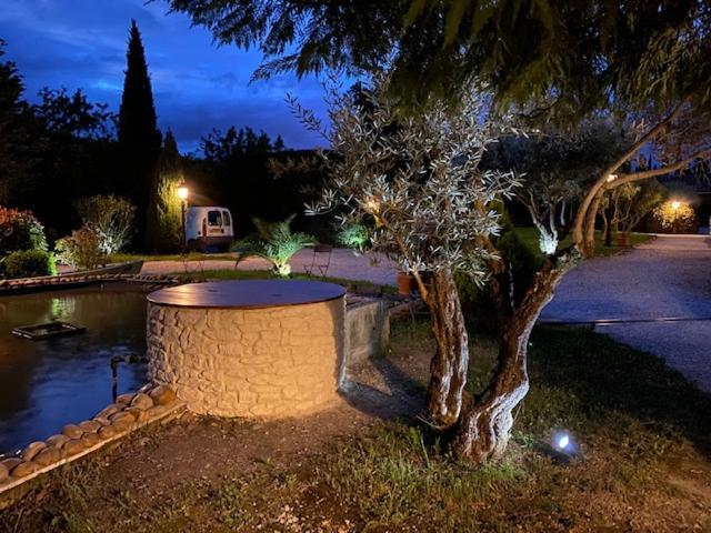 Mas Beau Soleil & Spa Cottages De Charme Avec Jacuzzi&Jardin Prives Saint-Remy-de-Provence Bagian luar foto